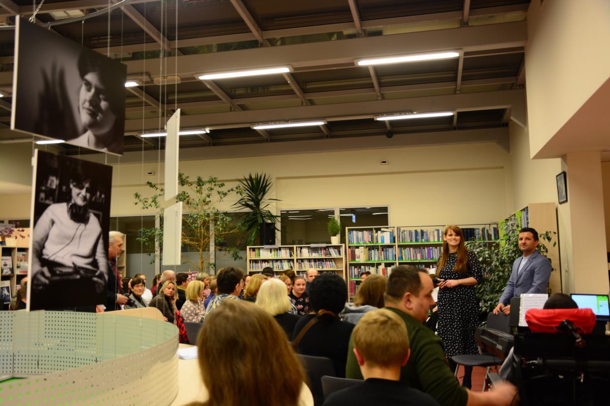 Bo liczy się przede wszystkim człowiek- zakończenie projektu „Jestem... Biblioteka Integruje Człowieka