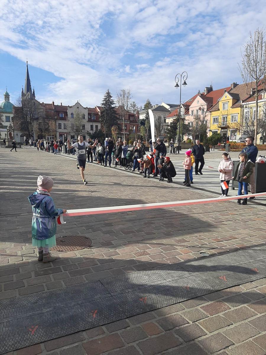 Ach, co to był za bieg! Narodowy Bieg Stulecia w Myślenicach już za nami.