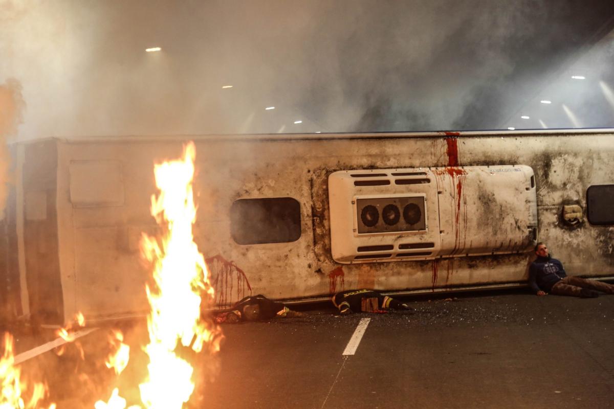 Karambol i autobus w ogniu czyli ćwiczeniach taktyczno-bojowe pod nazwą „TUNEL S7” na odcinku nowej zakopiance