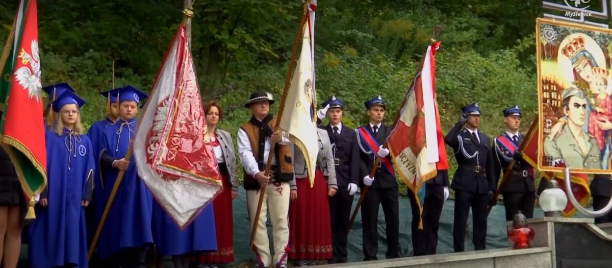 Cześć i chwała bohaterom ! Mija 79 lat od tragicznych wydarzeń związanych z pacyfikacją wsi Zawadka