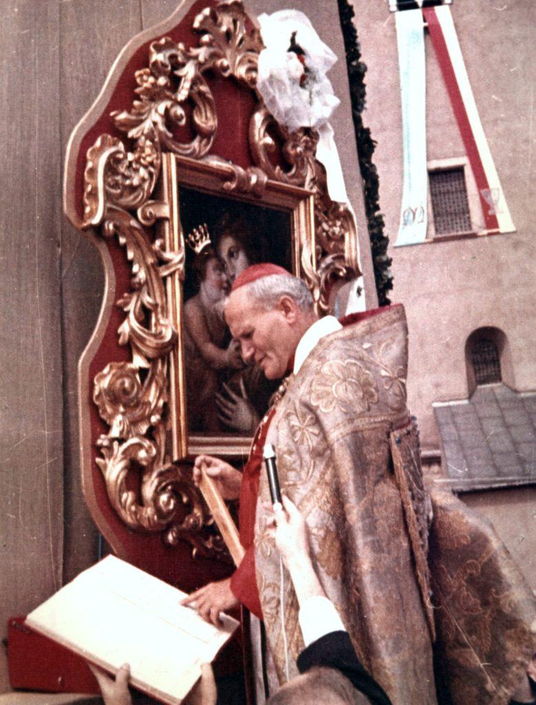 Perły Myślenic. Koronacja Cudownego Obrazu Matki Boskiej Myślenickiej 1969 rok