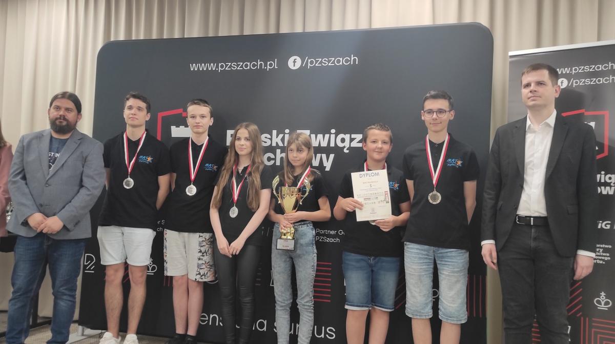 Historyczny sukces myślenickich szachistów- awans drużyny juniorów MAT Myślenice do ekstraligi szachowej