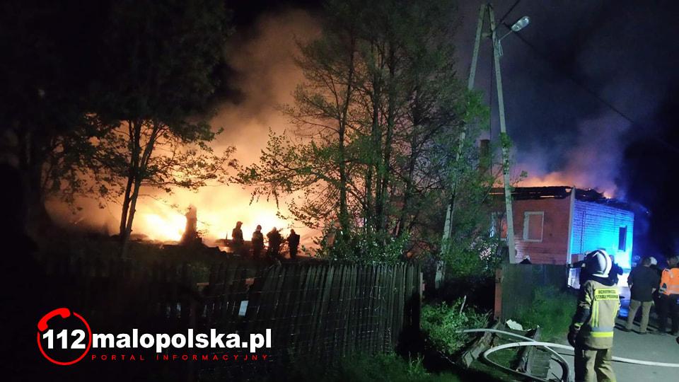 Lubień. Pożar budynku mieszkalnego . Skutki są tragiczne