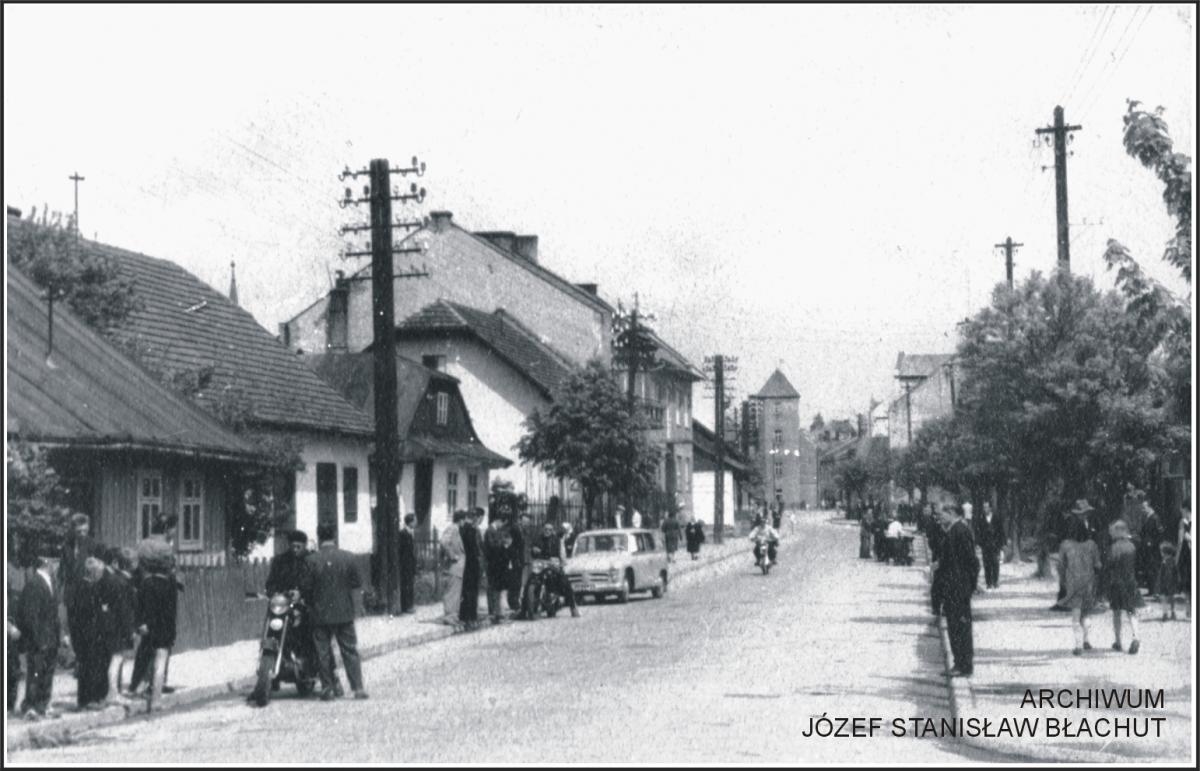 Perły Myślenic. Ulica Niepodległości lata 60. XX wieku