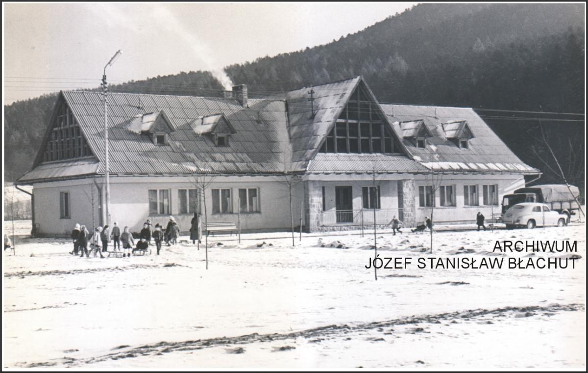 Perły Myślenic. Hotel miejski przy ulicy Zamkowej 5, lata 60. XX wieku Myślenice – Zarabie