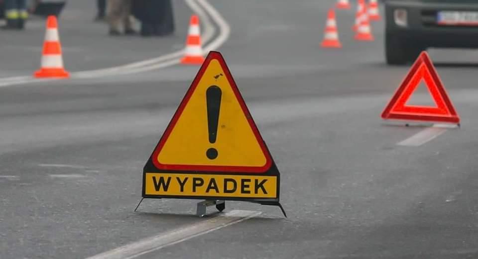 Głogoczów. Śmiertelne potrącenie pieszego. Zablokowana droga- policja wyznaczyła objazd