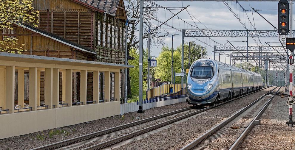 Spotkanie informacyjne online w temacie połączenia kolejowego Kraków–Myślenice