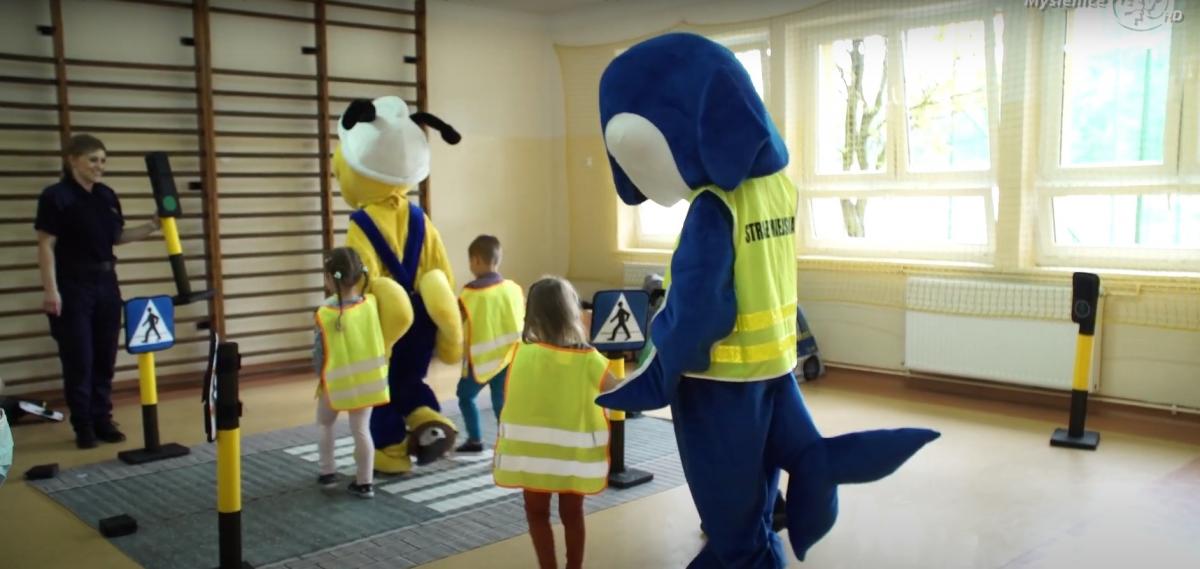 Osieczany. Dzieci utrwalały zasady bezpiecznego poruszania się po drodze