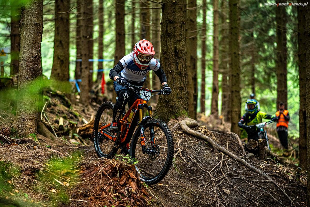 Mistrzyni Polski Enduro - brawa dla Joanny Światłoń z Sułkowic