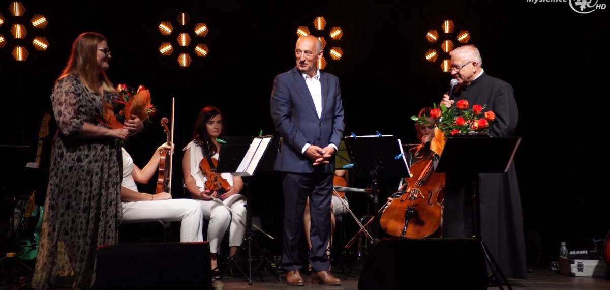 Siepraw. Dwa jubileusze na jednym wydarzeniu czyli przenikanie się wiary i kultury