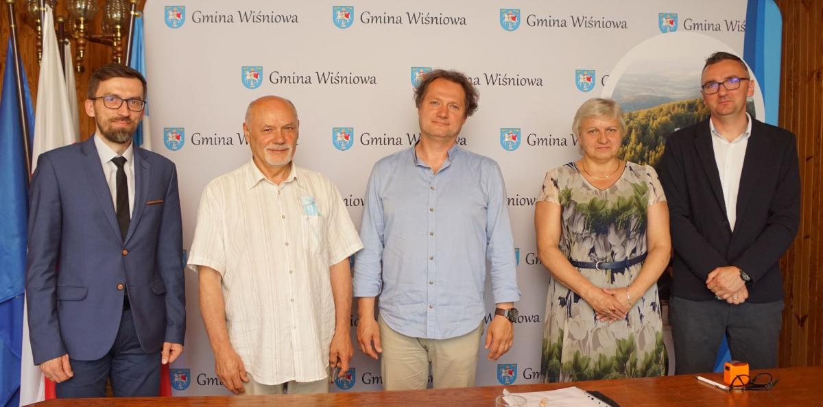Wiśniowa. Podpisano umowę na rozbudowę przedszkola