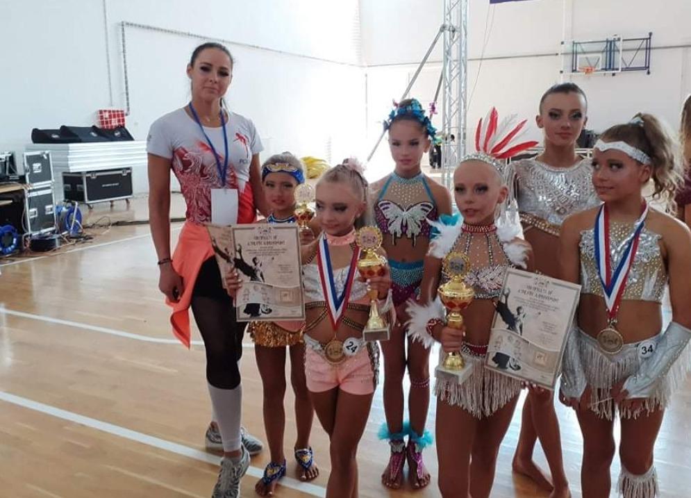 Reprezentanki Myślenic na podium Mistrzostw Świata fitness gimnastycznego dzieci i młodzieży w Serbii