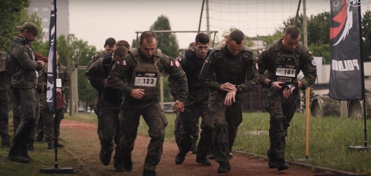 Podjęli wyzwanie Murph Challenge, aby uczcić pamięć o kolegach którzy zginęli na misjach