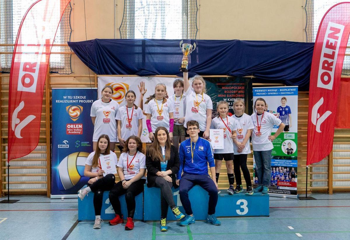 Turniej minisiatówki w Stróży. Orlen Mini Cup - Edycja 2021