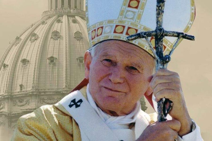 „Pośród niesnasek Pan Bóg uderza w ogromny dzwon, dla słowiańskiego oto papieża otworzył tron