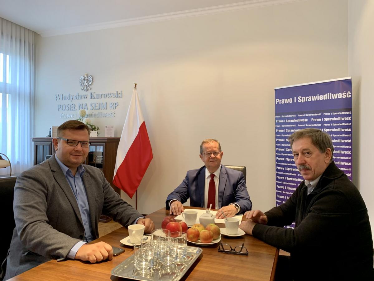Władysław Kurowski w sprawie poparcia dla projektu linii kolejowej do Myślenic