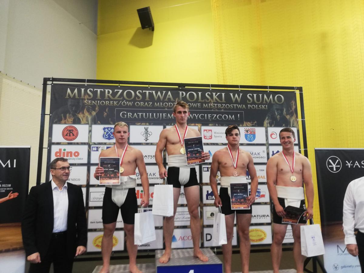 Jan Mastela na podium Młodzieżowych Mistrzostw Polski U 21 i U 23 w Krotoszynie