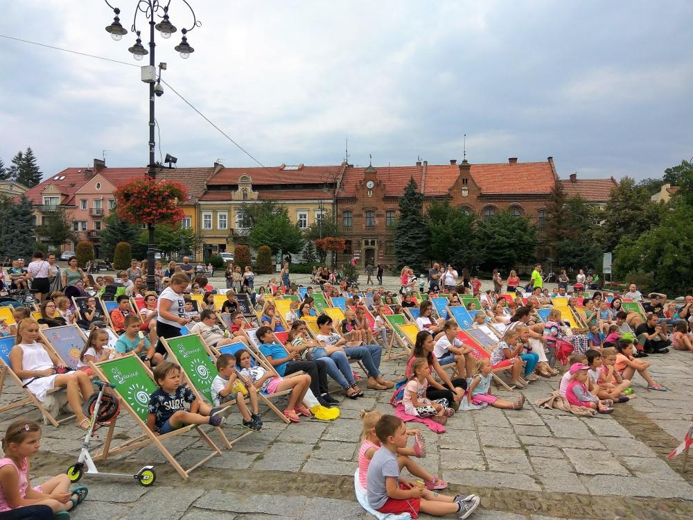 Myślenice. Startuje Letnie Kino Plenerowe. Pierwszy seans już w piątek ! Wstęp Wolny.