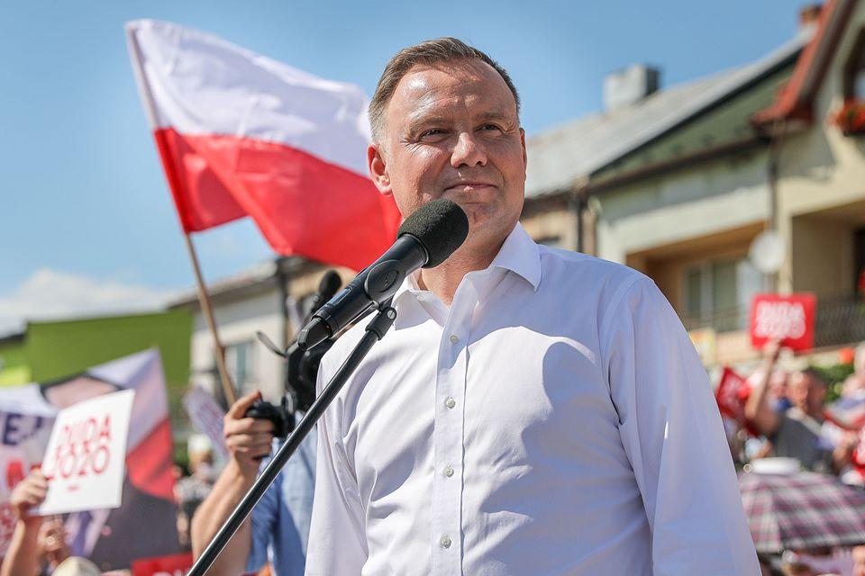 Pierwsze wyniki sondażowe. Andrzej Duda prowadzi w  II turze wyborów prezydenckich