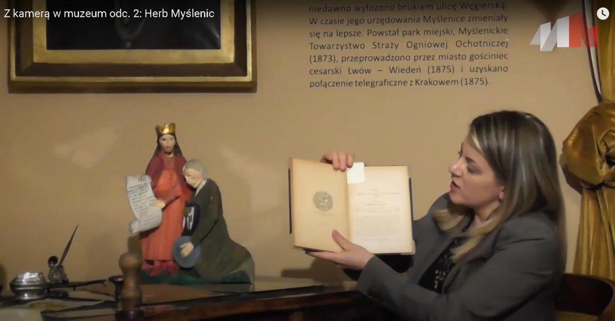Z kamerą w muzeum. W tym odcinku historia herbu Myślenic