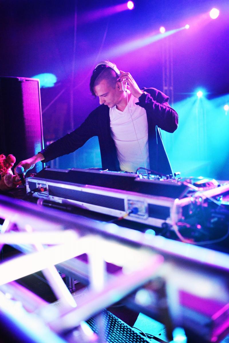 Dziś kolejny live z DJ Brothers ! Będziecie? Start 21.00