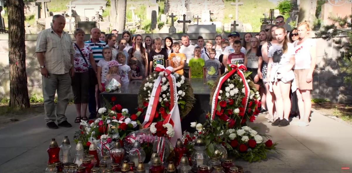 Mali Krzczonowianie byli tam, gdzie spoczywa serce Józefa Piłsudskiego