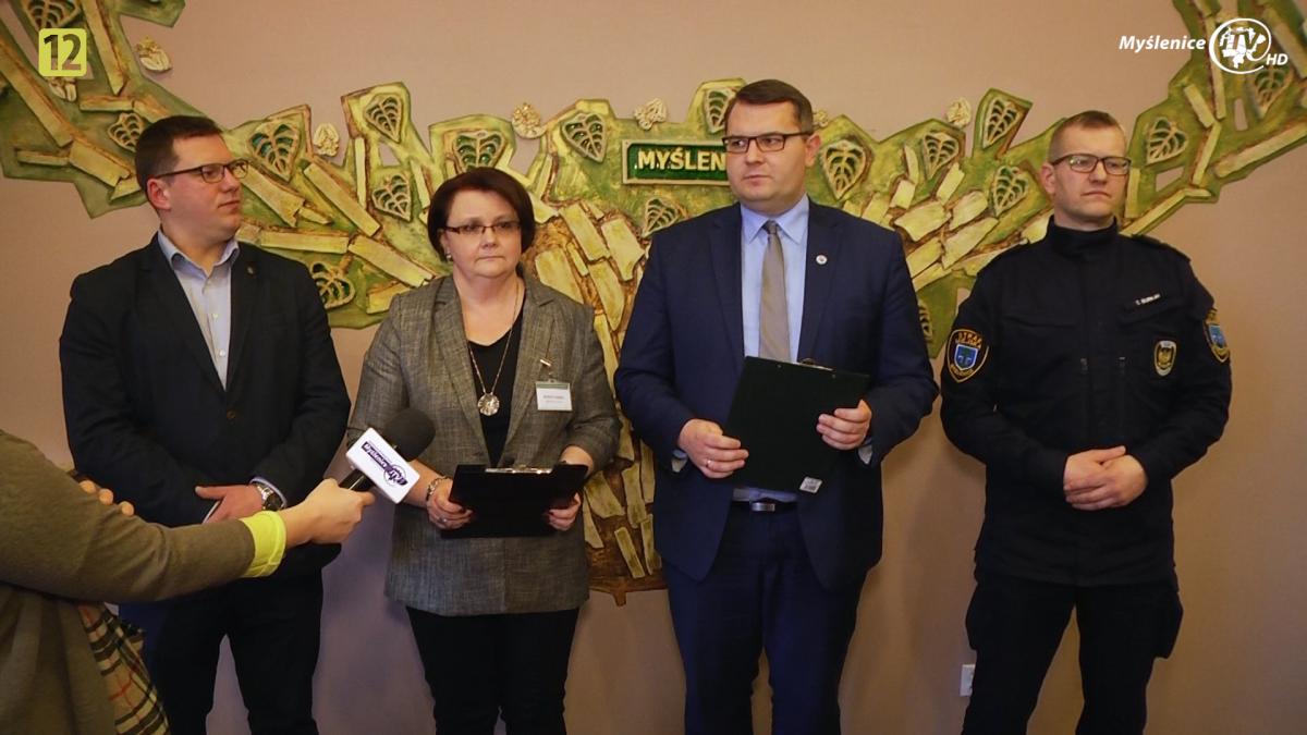 Konferencja burmistrza miasta i gminy Myślenice dotycząca profilaktyki koronawirusa