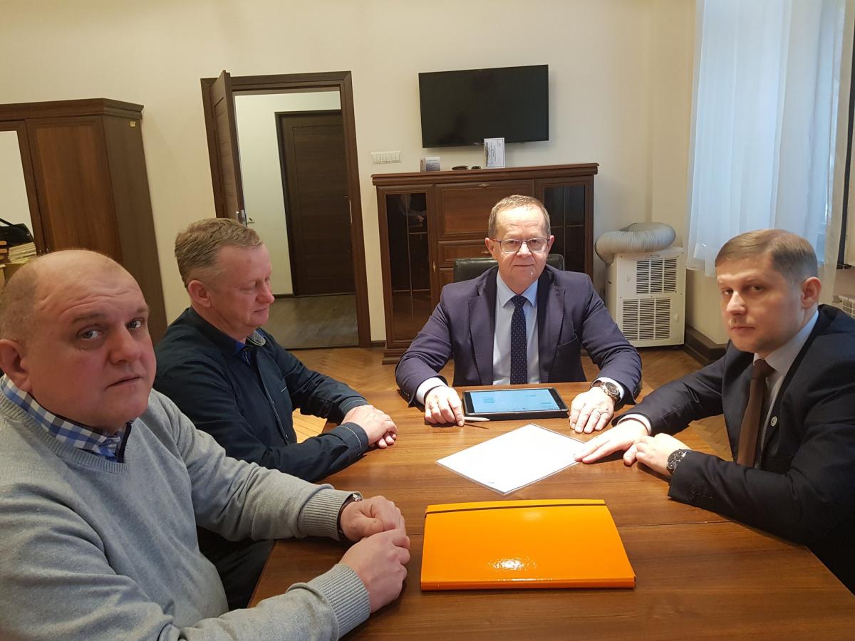 Władysław Kurowski kieruje zapytanie do Ministra Infrastruktury dotyczące bezpieczeństwa na „zakopiance”