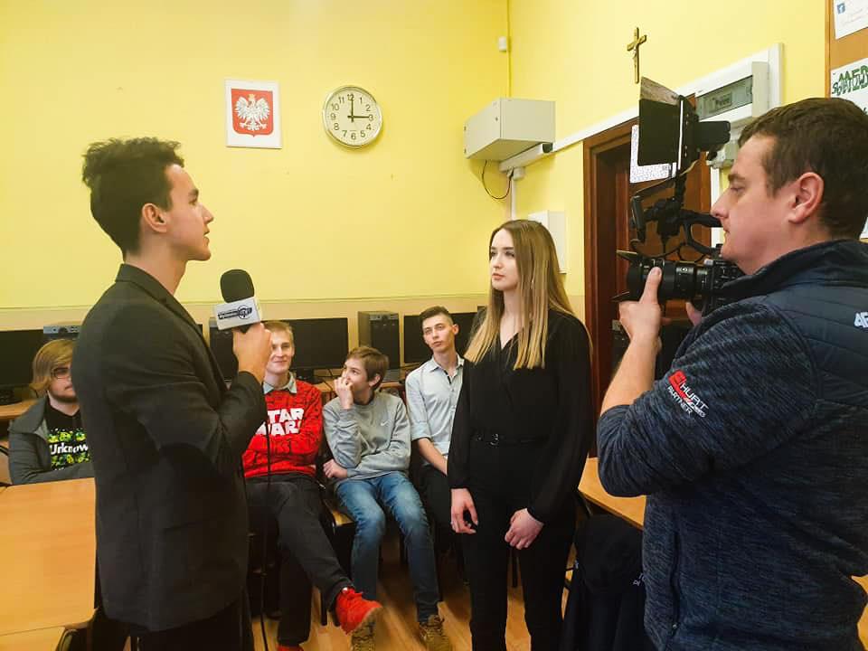 Relacja uczniów Zespołu Szkół im. Andrzeja Średniawskiego z Dnia Medialnego