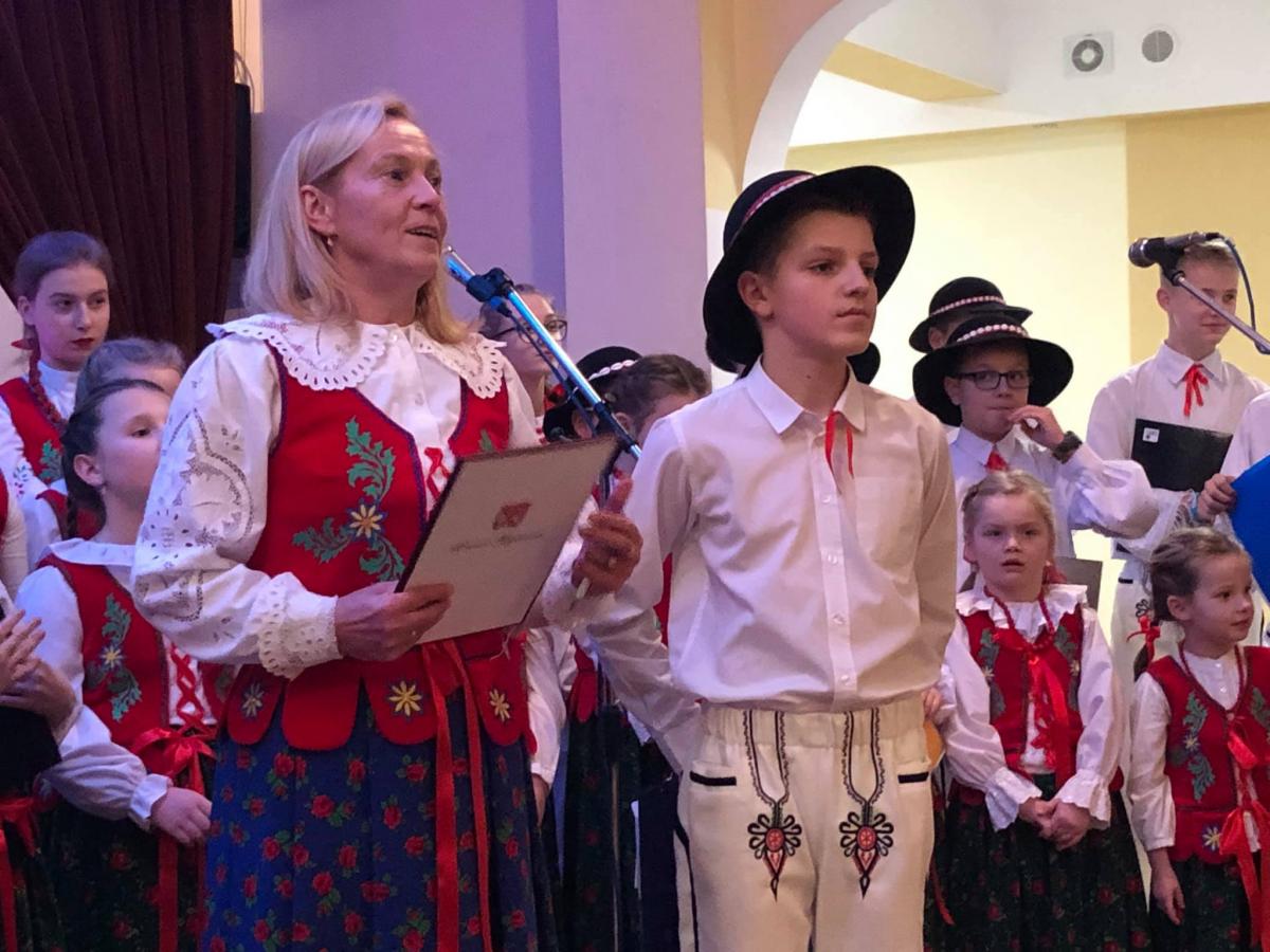 A w święta niesie się kolęda !