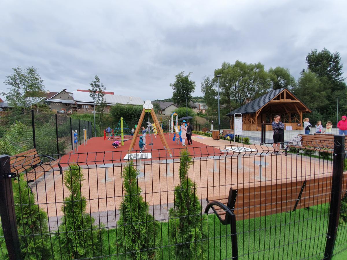 Nowy plac sportowo-rekreacyjny w centrum Lubnia