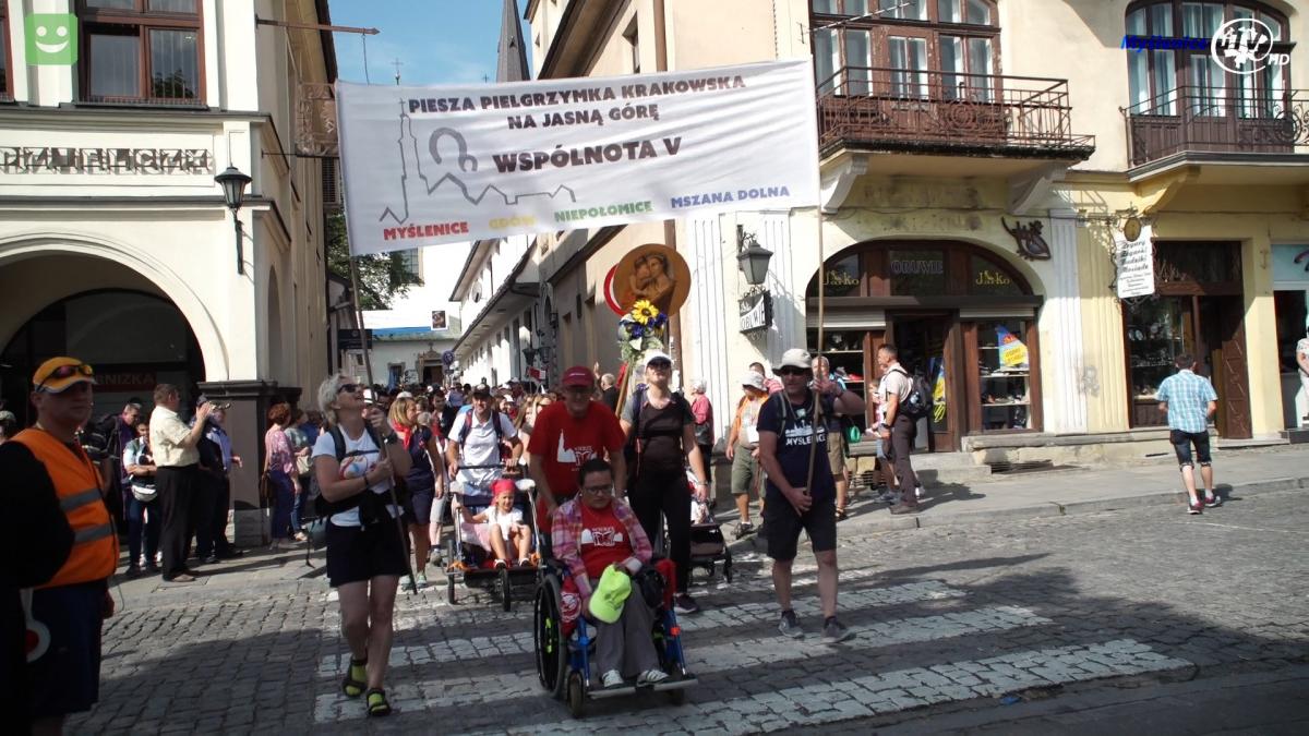 Wyruszyli z Myślenic. W niedzielę pokłonią się Częstochowskiej Pani