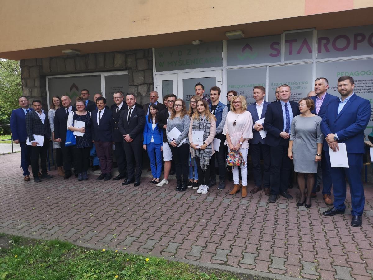 Staropolska Szkoła Wyższa w Myślenicach - sympozjum nt. bezpieczeństwa 2019