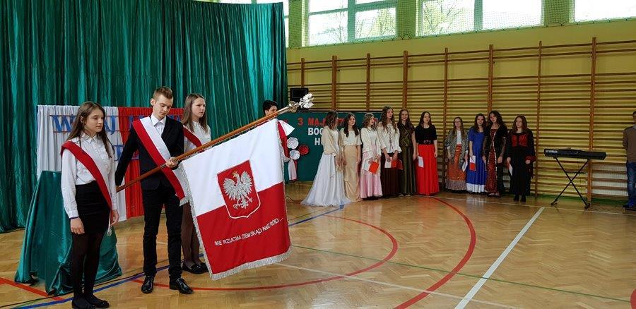 Tak Szkoła Podstawowa nr 1 w Mszanie Górnej świętowała 3 maja