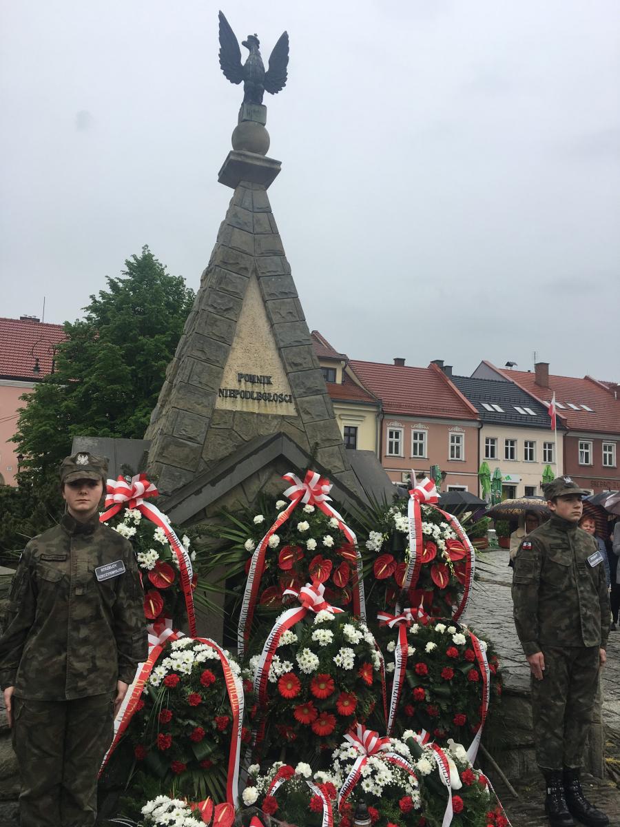 Uroczyste obchody Święta Matki Bożej Królowej Polski oraz Konstytucji 3 Maja w Myślenicach - przeżyjmy to jeszcze raz