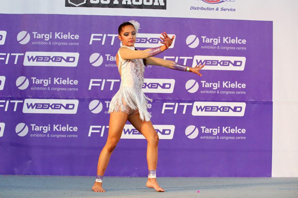 Nowa Mistrzyni Polski Fitness Dzieci - Lena Latoń z myślenickiego Klubu Lady Fitness
