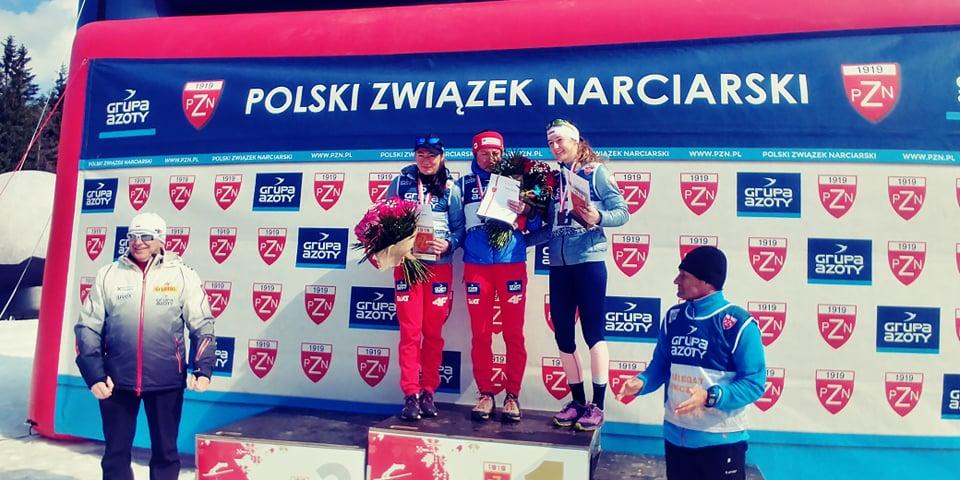 Niedzielne zawody na Polanie Jakuszyckiej przyniosły narciarkom kolejne 3 medale !