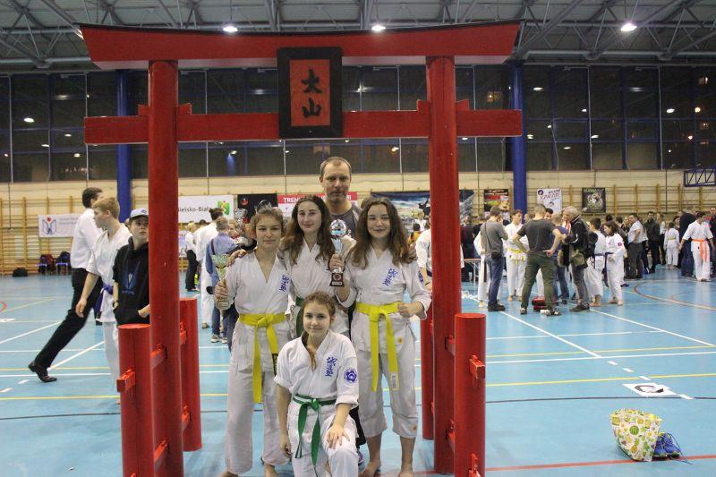 Medale dla Shiro Sagi Dojo Seido Karate na V Pucharze Podbeskidzia