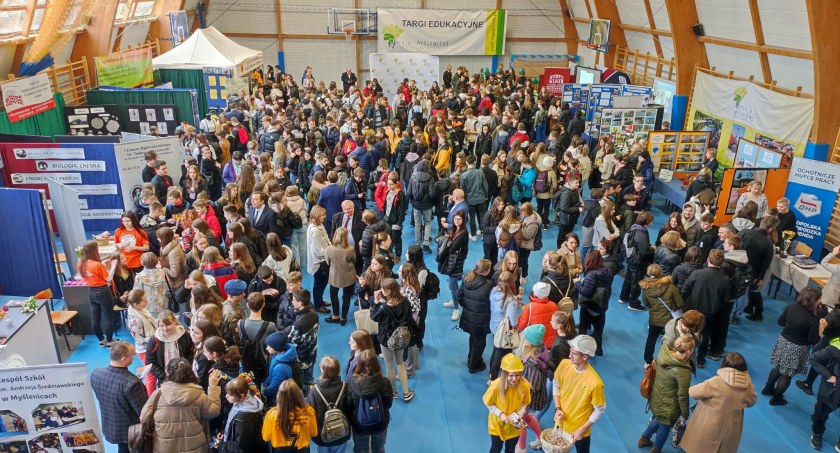  XIX Targi Edukacyjne Powiatu Myślenickiego 2023