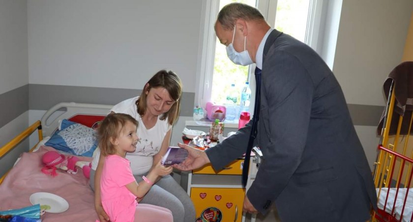 Dzień Dziecka we wrzesińskim szpitalu (zdjęcia) 