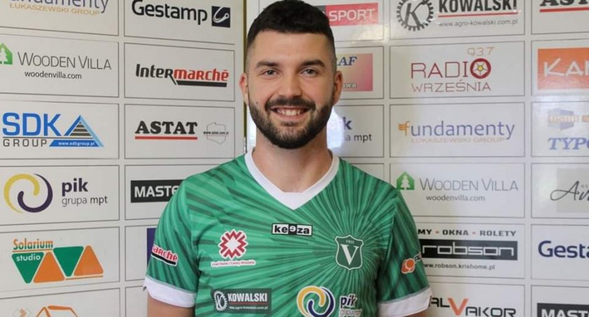 Patryk Pawłowski wraca i wzmacnia Victorię 