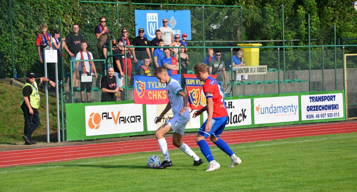 NA ŻYWO: Trzecie zwycięstwo z rzędu Victorii! Pięć bramek przy Kosynierów (Galeria) 