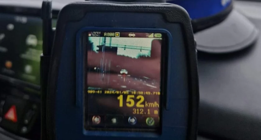 Pędził 152 km/h w Podstolicach! Mandat 5 tysięcy zł