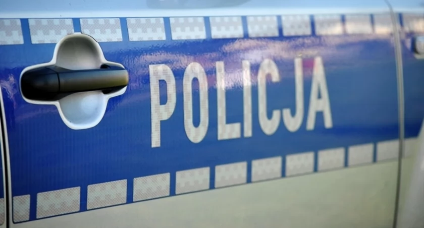 Młody kierowca na podwójnym gazie w Nowym Folwarku 