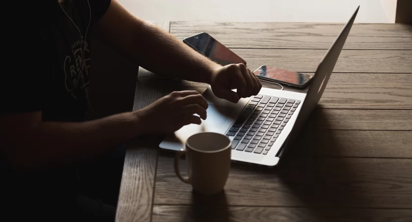 Czy sklep internetowy to dobry pomysł na biznes? Poznaj wyzwania e-commerce