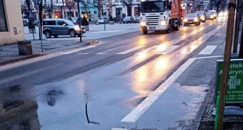 Awaria w centrum Wrześni. Mieszkańcy bez wody przez kilka godzin 