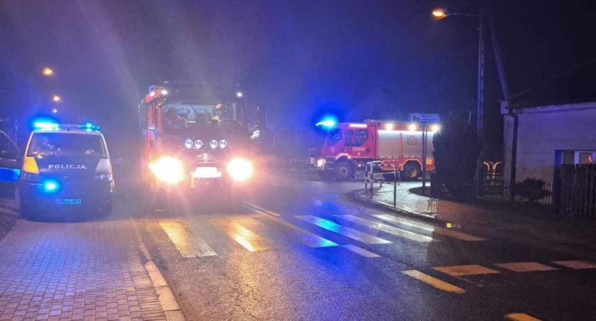 Potrącenie pieszej w Kaczanowie! Kobieta trafiła do szpitala (zdjęcia) 