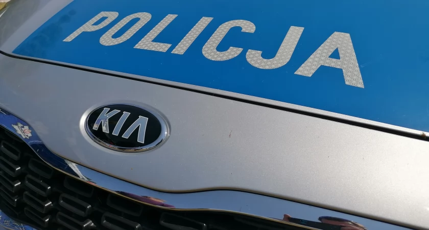 18-latek na hulajnodze wjechał wprost pod samochód we Wrześni 