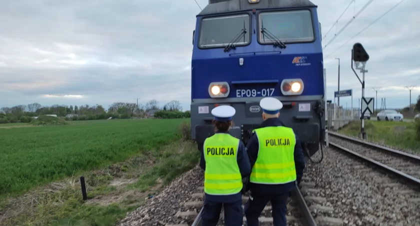 Tragedia na torach w Gutowie Wielkim. Nie żyje 16-latek 