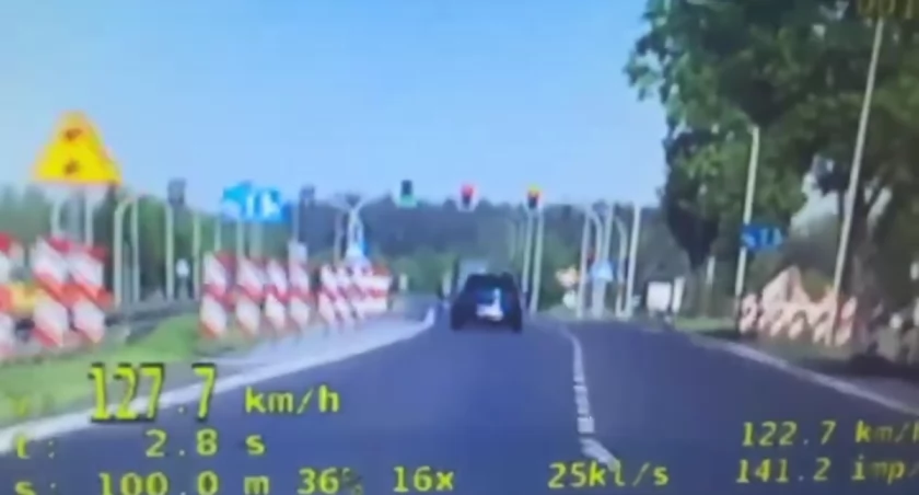 19-letni pirat drogowy. Srogi mandat i 28 punktów karnych! 